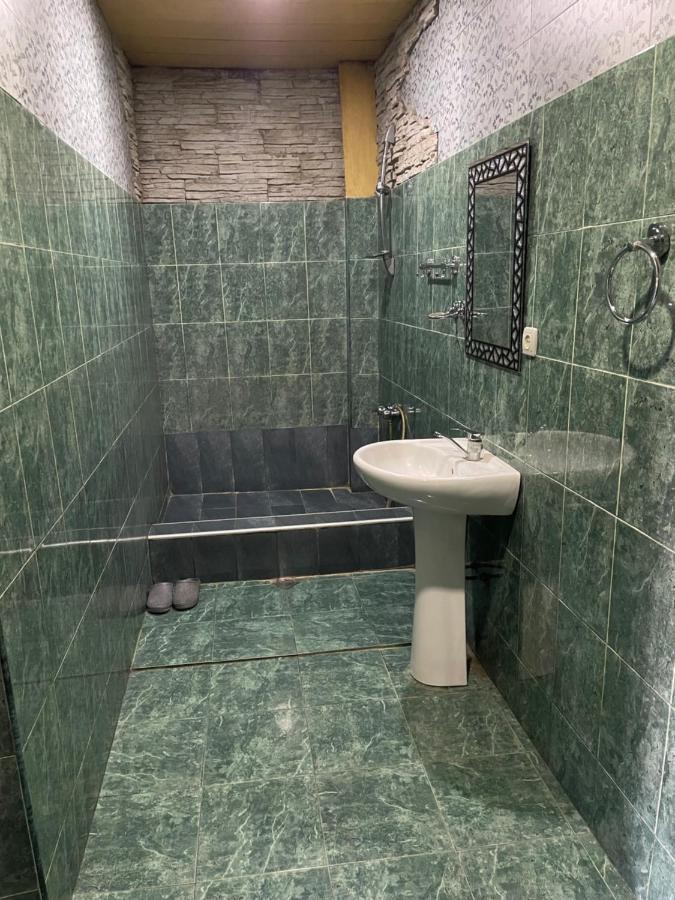 Hotel Era Тбилиси Екстериор снимка